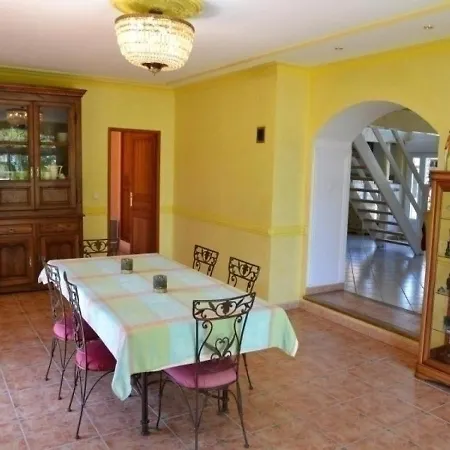 Casa de Férias Barcelonne-du-gers, 4 Pieces, 6 Personnes - Fr-1-483-286 Barcelonne-du-Gers